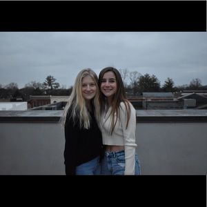 Meet your Posher, Laci